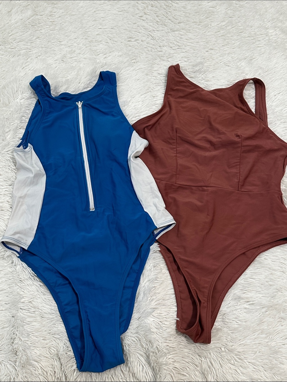 🕯️ Bundle of 2 SHEIN One Piece Swimsuits Size Small